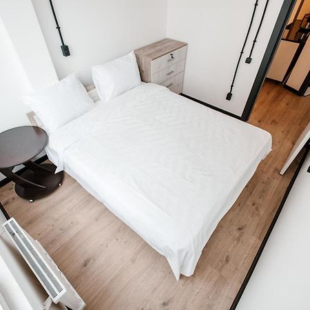 68 Hostel Bisjkek Eksteriør bilde